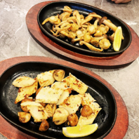 厳選素材の活気あふれる鉄板焼きをぜひご堪能ください！