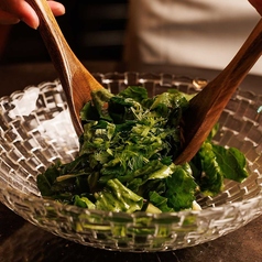 Tableside Craft Dressing