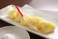 料理メニュー写真 モッツァレラチーズの天ぷら