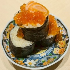 いくらと生サーモン