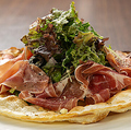 料理メニュー写真&nbsp;パルマ産生ハムのサラダ仕立て