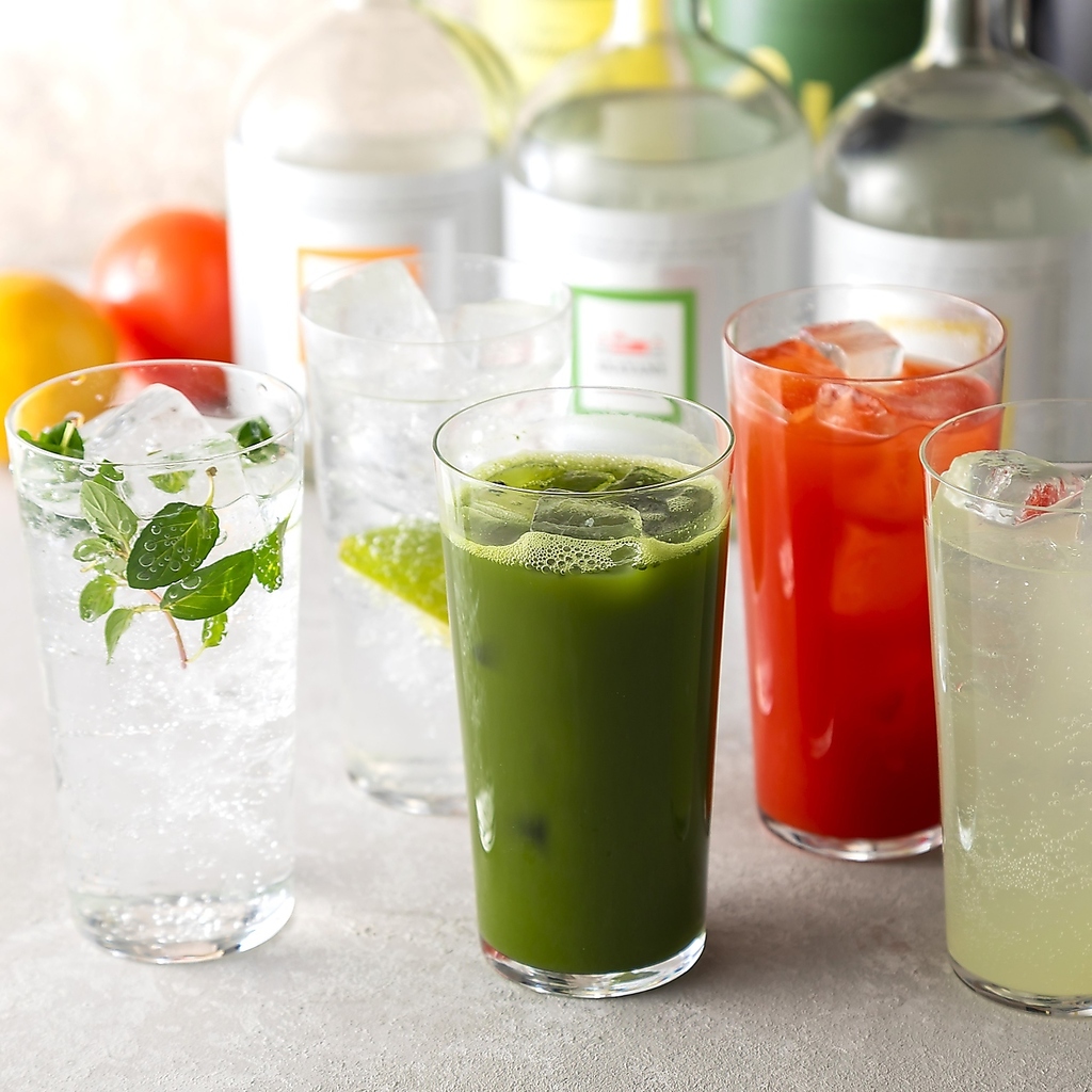 【種類豊富なお酒で満喫】シャンパーニュやワイン、クラフト酎ハイなど豊富に取り揃えております◎