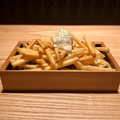 マスカルポーネチーズのせポテトフライ