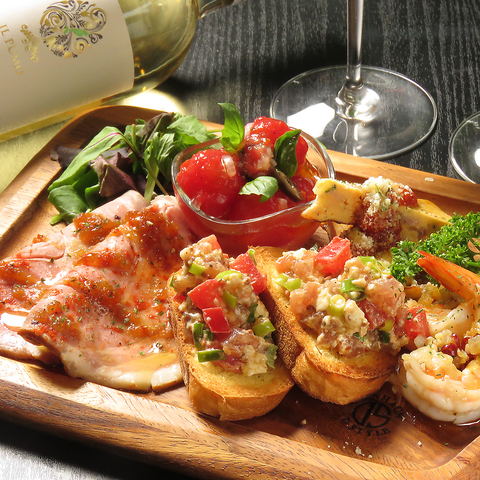 ランチやディナーでも本格的なカフェご飯を気軽に楽しめるお洒落なお店♪