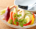 料理メニュー写真 彩り野菜の自家製ピクルス