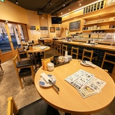 寿司と串と樽酒 栄店の雰囲気2