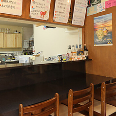 カウンター席