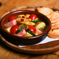 料理メニュー写真&nbsp;夏野菜とベーコンのアヒージョ