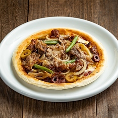 マフェビーフピザ / Maffe Beef Pizza