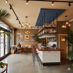 Cafe&Dinning Bar I33 アイサンサンの雰囲気1