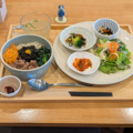 料理メニュー写真&nbsp;日替わり健康プレート　トラネコーヒー風ビビンバ