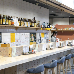 一膳飯屋芍薬にカナリヤの雰囲気1