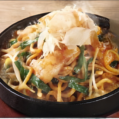 鉄板ホルモン焼きそば