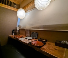 プライベートカウンターになってますので、お二人だけの空間でごゆっくりお楽しみいただけます。