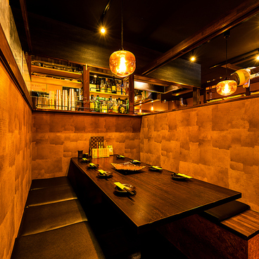 博多串焼きともつ鍋 串焼きGOENの雰囲気1