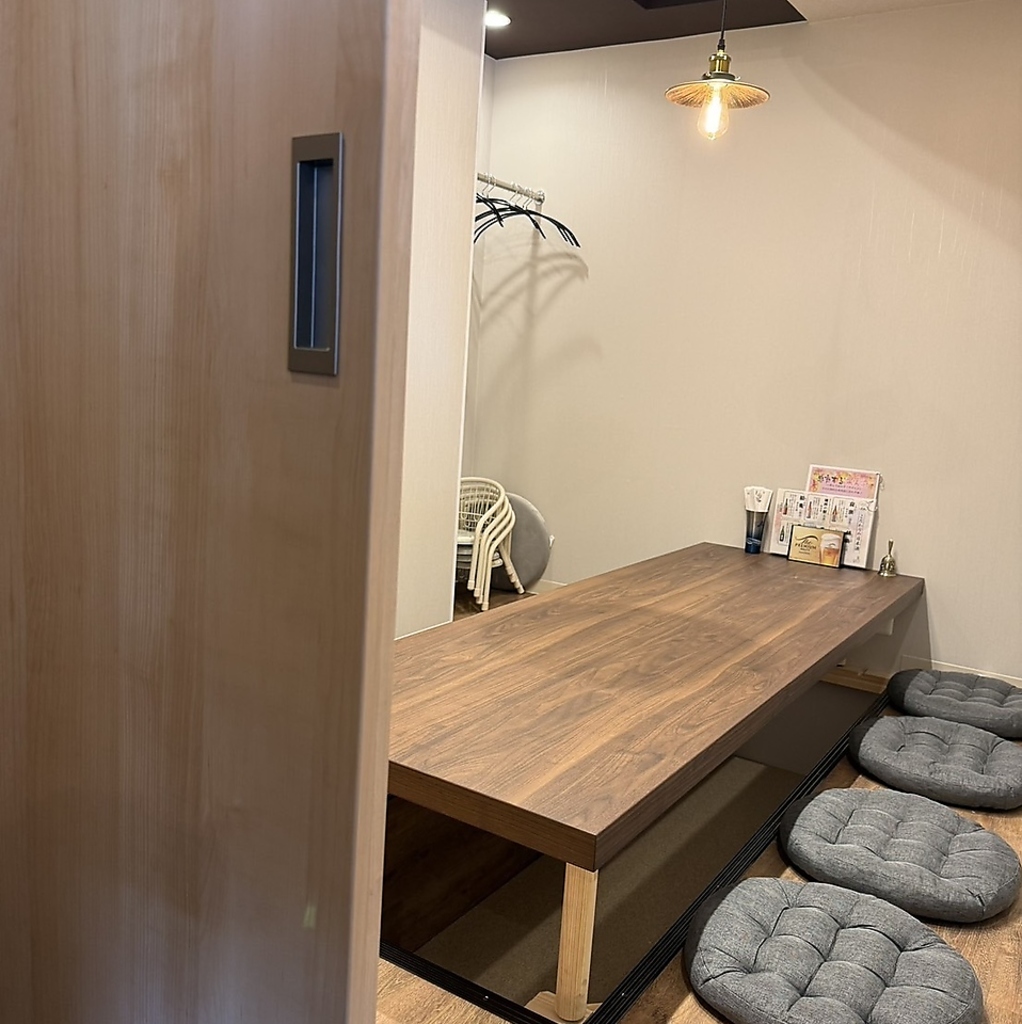 各種宴会や女子会に嬉しい「掘りごたつ個室」を完備◎周囲を気にせずご飲食をお愉しみいただけます！