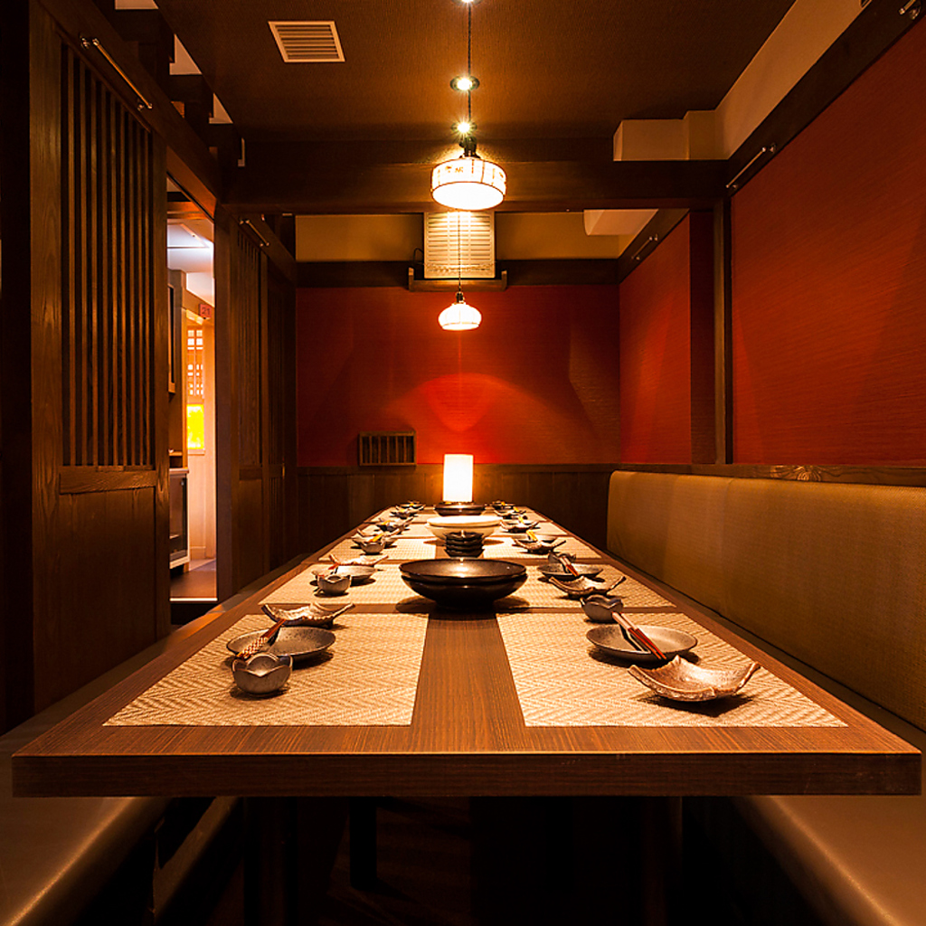 大小様々な個室完備！４名様から４０名様迄完全個室でご案内可能です！