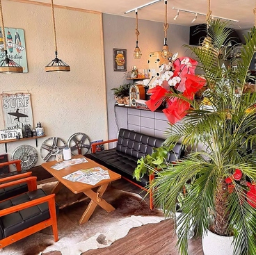 CAFE&BBQ COLOR S カラーズの雰囲気1