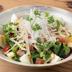 なんでもござれの塩梅サラダ