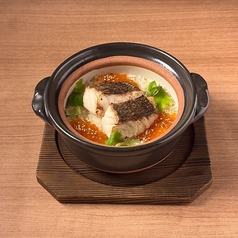 真鯛とイクラの土鍋御飯