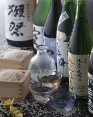 純米大吟醸、純米吟醸など、日本酒もご用意。