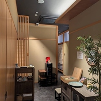 和情緒漂う店内で上質な魚介料理を堪能。