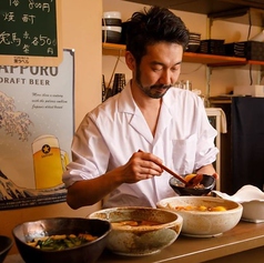 大阪出身の店主が腕を振るいます。