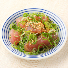 瞳を閉じレバ刺し風びんちょう鮪