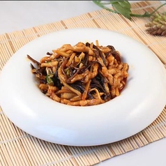 細切り豚肉の四川風ピリ辛炒め