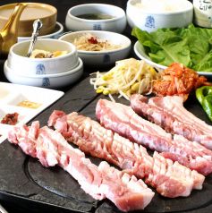韓国料理 KOREAN KITCHEN 3匹の子豚 西院山ノ内店のおすすめポイント1