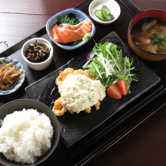 海鮮と創作 居酒屋 よりどころのおすすめランチ1