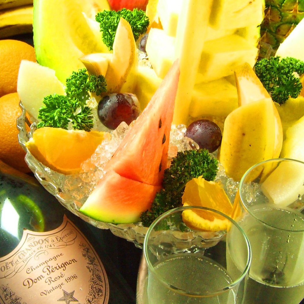 こ～んな豪華なフルーツ盛りも幹事様のご希望があれば…気軽にご相談ください！！