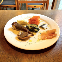 前菜の盛り合わせ