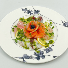 サーモンと鮮魚のカルパッチョ