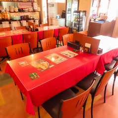 4名掛けテーブル席