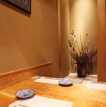 2人でも利用できる個室も有り。人気のため早めの予約を！