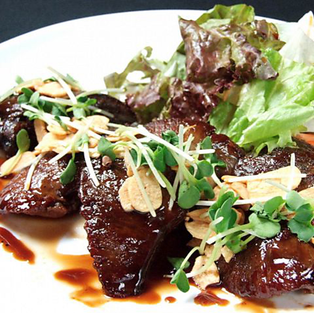 当店一番人気「まぐろのほっぺたステーキ」！