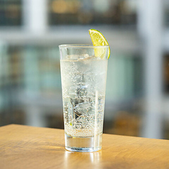 トニックウォーター