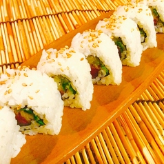 天然本まぐろとたくあんのロール寿し