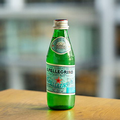 サンペレグリノ (250ml)