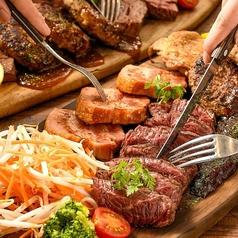 メガインディアンズ ステーキハウス 半田店の特集写真