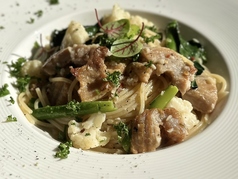 季節野菜と自家製パンツェッタのペペロンチーノ