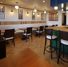 着席のみ大広間のみの利用で20名 個室を合わせたお店全体の貸切は26名