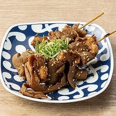 ホルモンどれ煮串