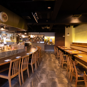 平和町 居酒屋 炭屋ジローの雰囲気1