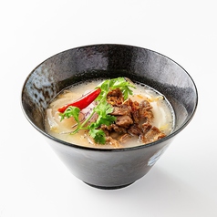 とろとろ牛すじのフォー