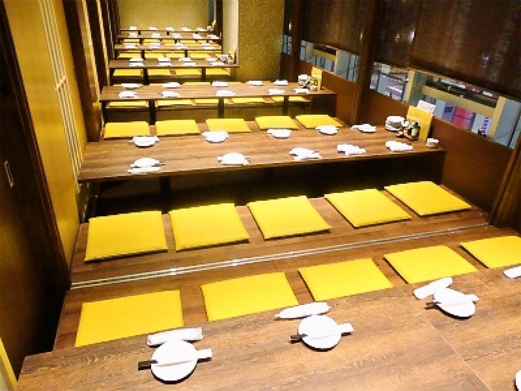 最大８０名様可能な、掘りごたつ個室♪