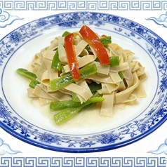 干し豆腐とピーマン炒め