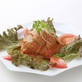 料理メニュー写真 パリパリ野菜とサーモンのうまごやサラダ (カルパッチョ風)