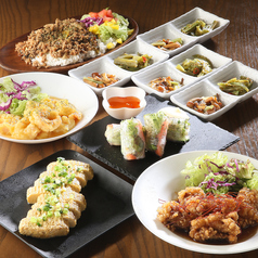 手間を惜しまない多彩な小鉢料理